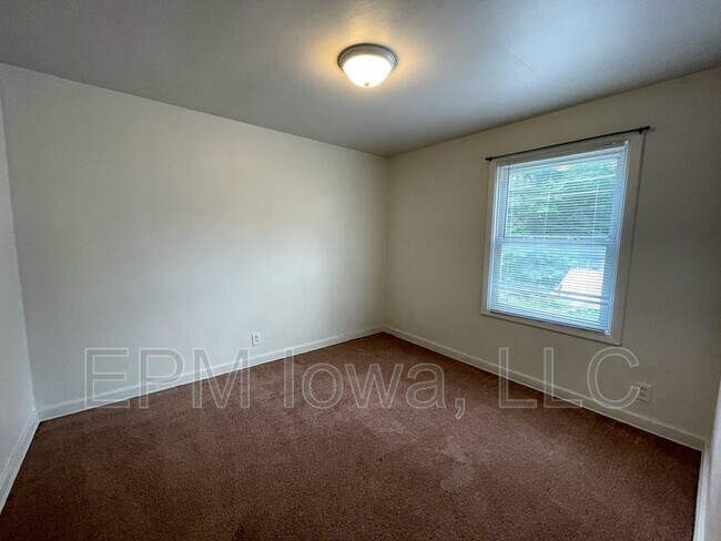 Foto del edificio - 219 Madison St