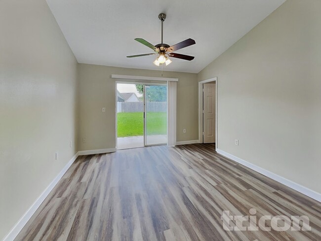 Foto del edificio - 2107 Flintlock Blvd