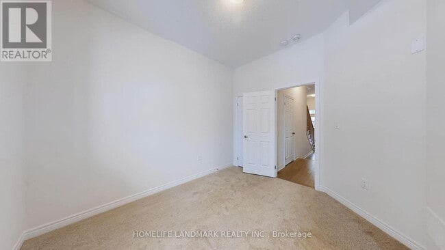 Building Photo - 105 Air Dancer Cres