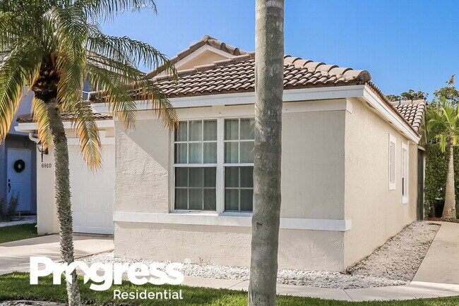 Building Photo - 6910 Big Pine Key St