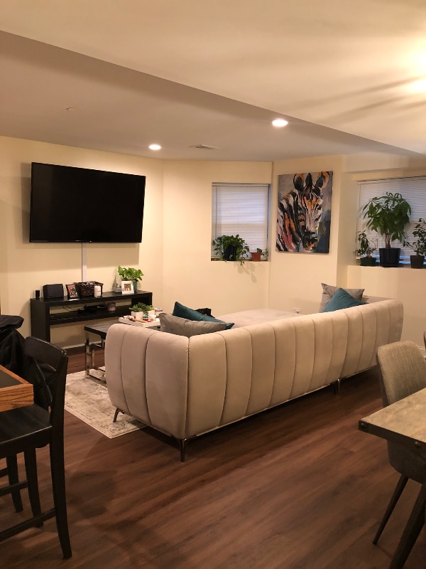 Building Photo - 5244 S King Dr