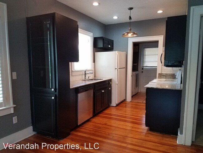 Building Photo - 2 br, 2 bath House - 1507 E Central Blvd