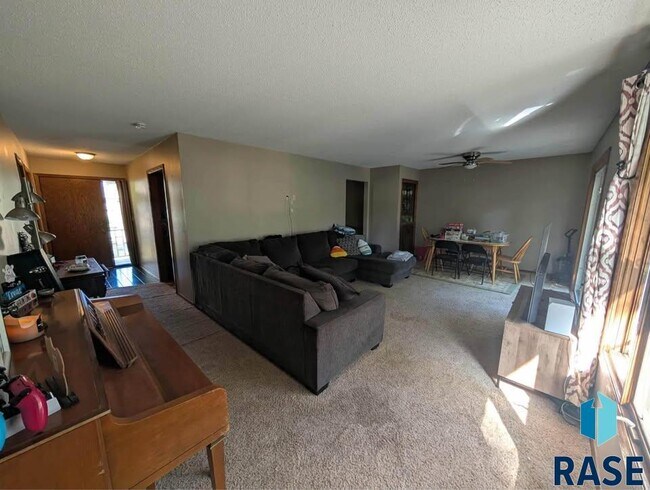 Foto del edificio - 4108 S Teakwood Ave