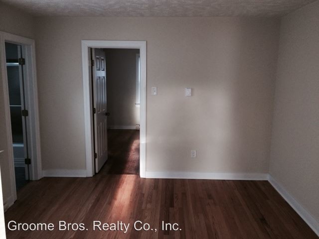 Building Photo - 2 br, 1 bath House - 1715 Meadow Road