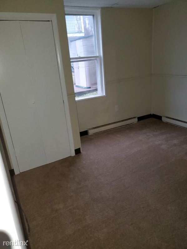 Building Photo - 2 br, 1 bath Apartment - 401 High St A Unit A