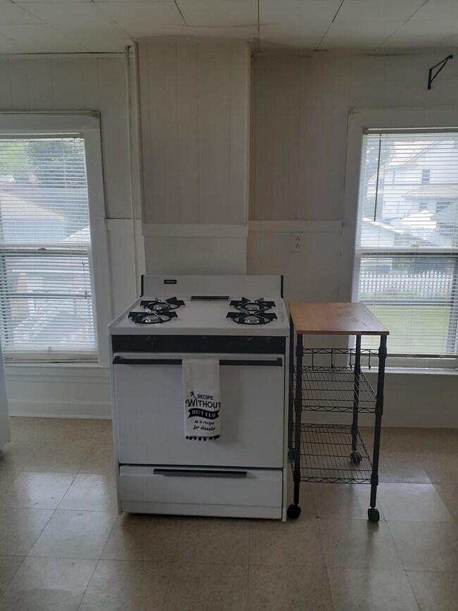 Foto del edificio - 812 Holdridge St
