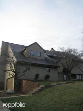 Building Photo - 640 E McArthur Dr