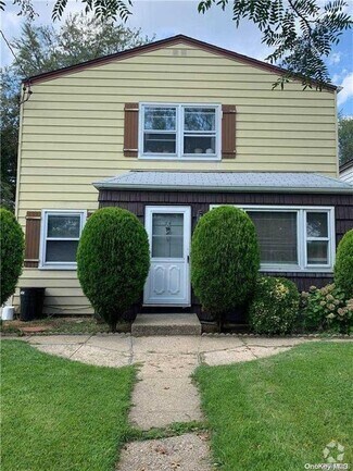 Building Photo - 54 Lakeview Ave