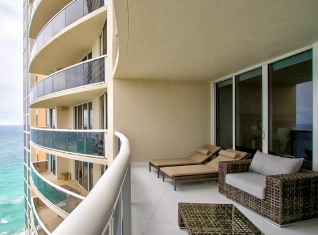 Photo - 18911 Collins Ave Apartment