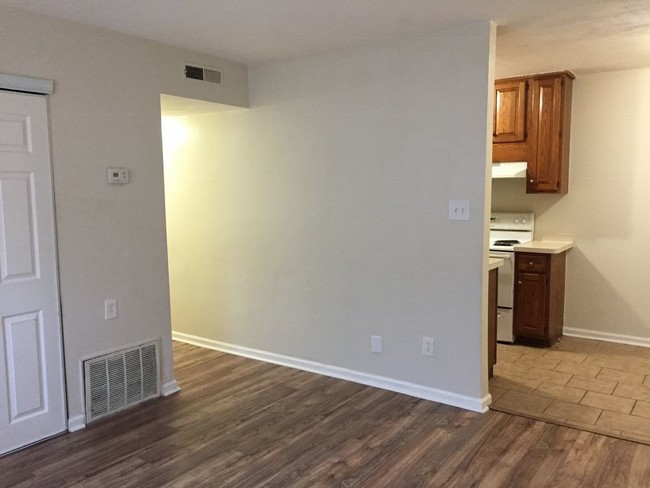 Building Photo - 3605 Gum Dr