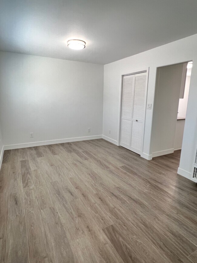 Foto del edificio - 245 4th Ave