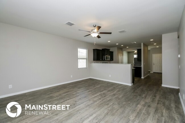 Building Photo - 19388 N Pietra Dr