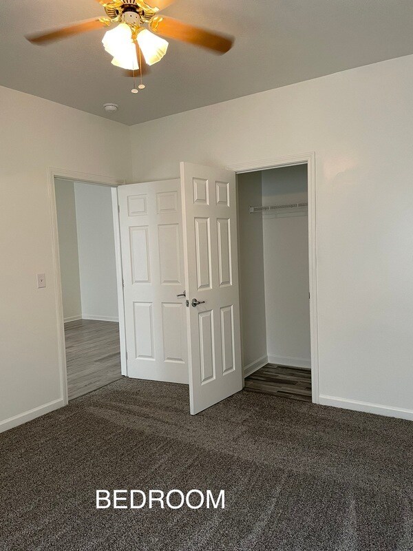 Foto del edificio - 310 S Anderson St