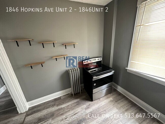 Building Photo - 1846 Hopkins Ave