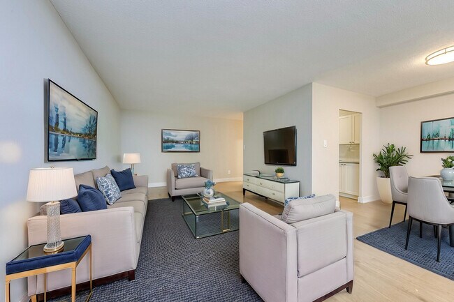 Photo du bâtiment - Surrey Lane Apartments