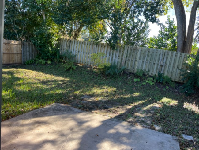 Building Photo - 901 Boulder Dr