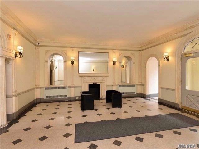 Building Photo - 7915 35th Ave