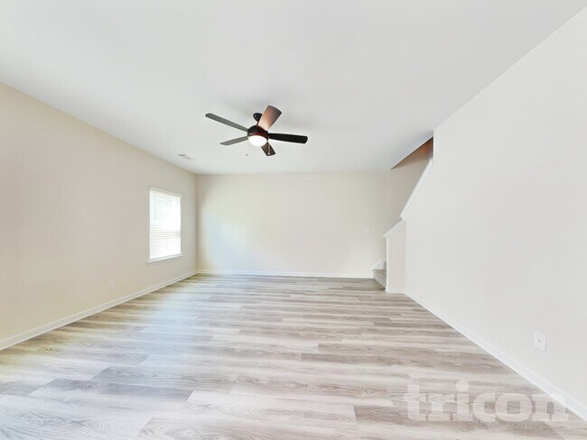 Foto del edificio - 3725 Saddle Bag Ct