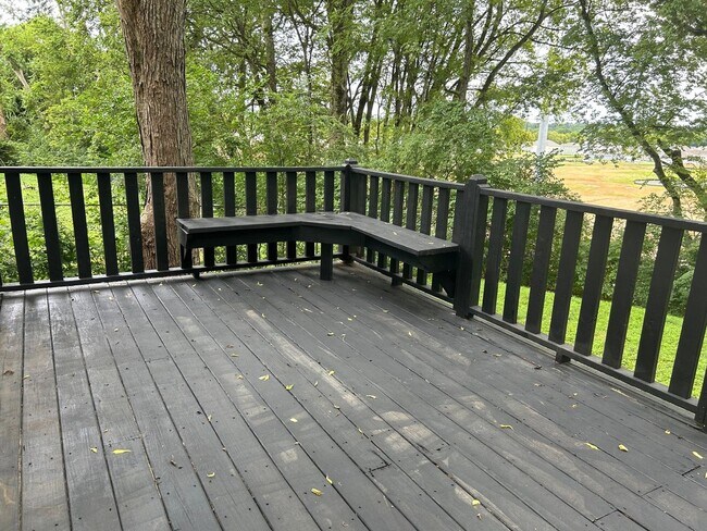 Foto del edificio - 4 Bedroom Single Family Home in Cartersville