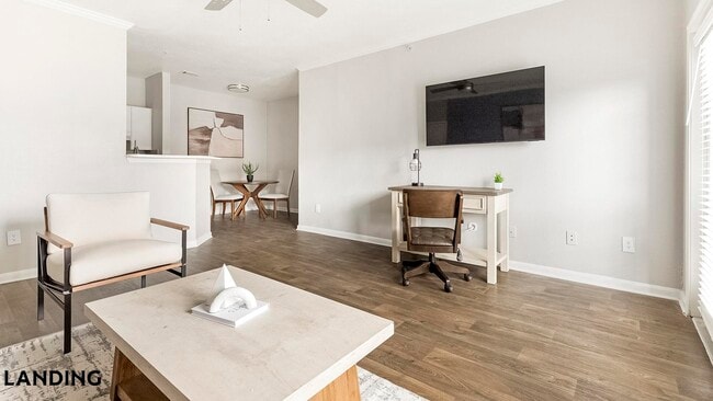 Building Photo - 9835 Fredericksburg Rd