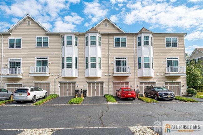 Building Photo - 1515 Hudson Cir