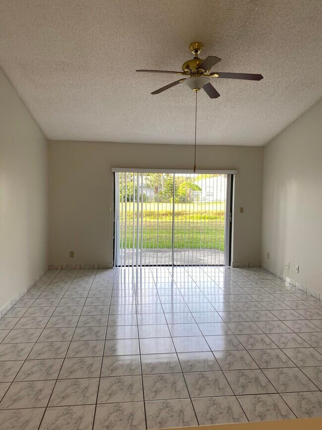 Building Photo - 5020 Arbor Glen Cir