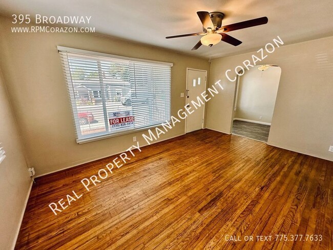 Building Photo - Spacious Remodeled One-Bedroom with A/C & ...