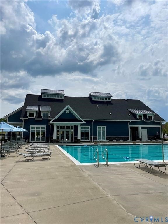 Building Photo - 6025 Crosswinds Blvd