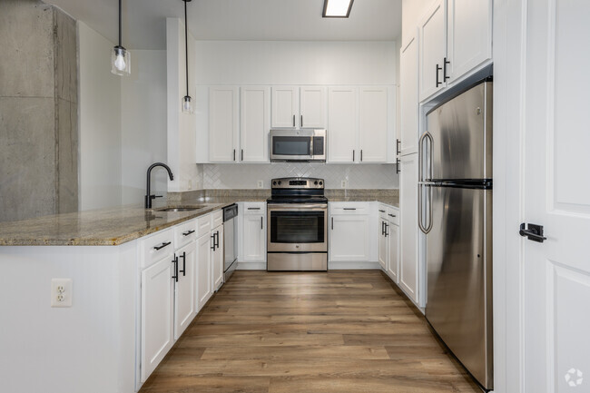 1BR, 1BA - 841SF - Kitchen - Arrive Union Wharf