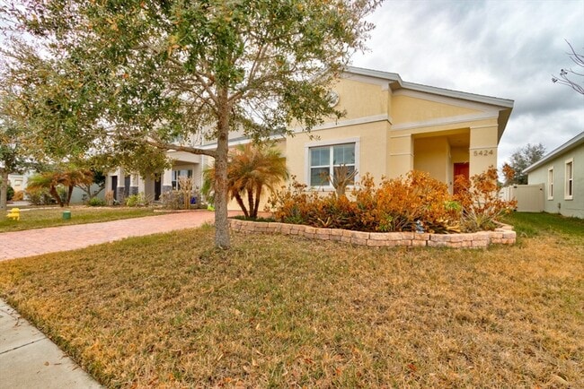 Foto del edificio - 5424 Estero Loop