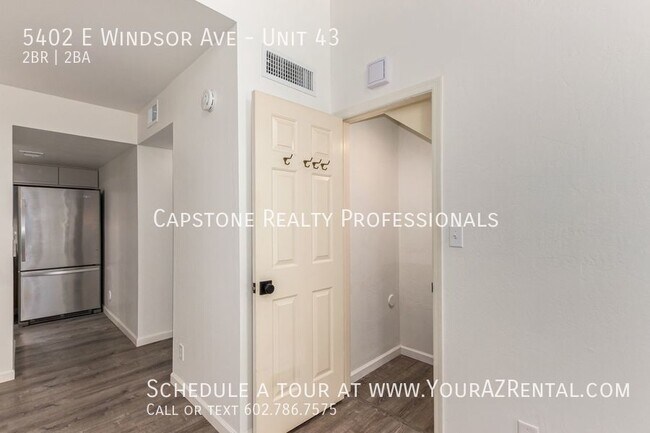 Foto del edificio - 5402 E Windsor Ave