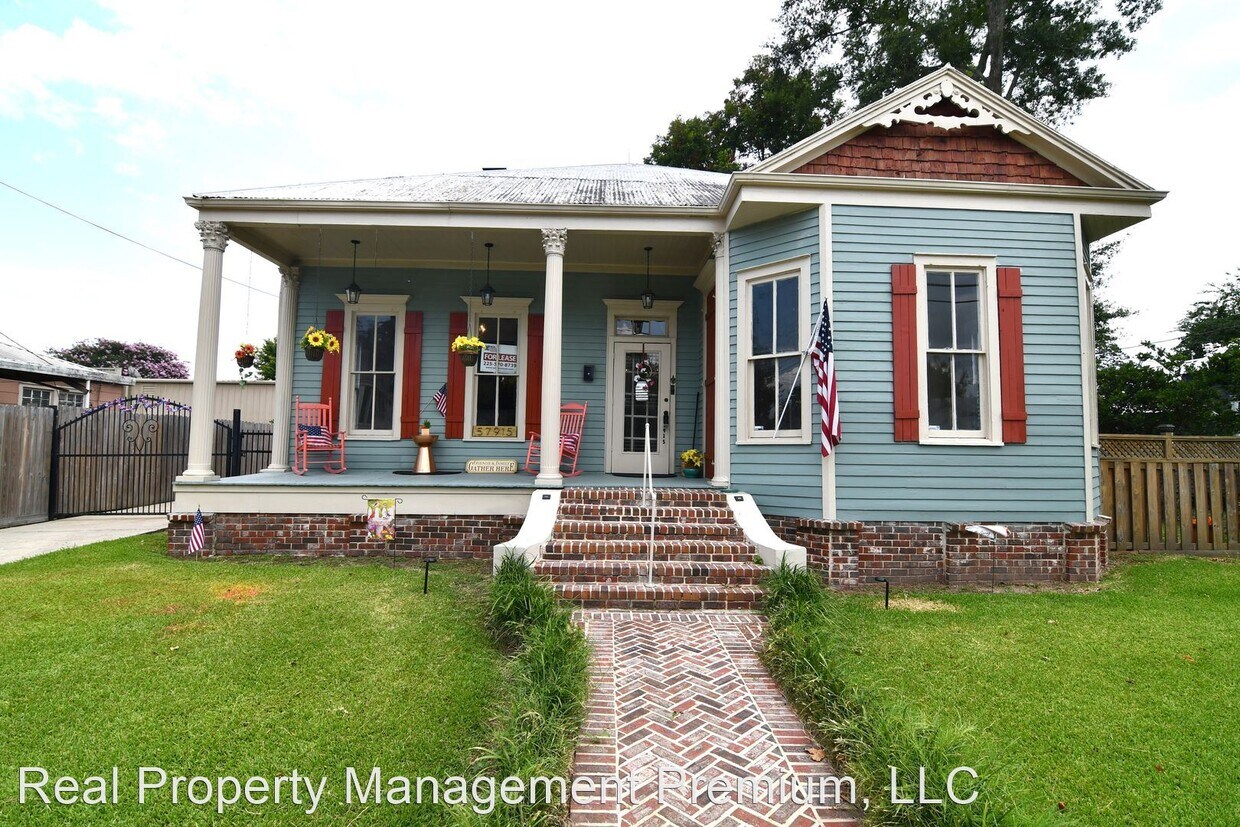 Primary Photo - 4 br, 2.5 bath House - 57915 Meriam St