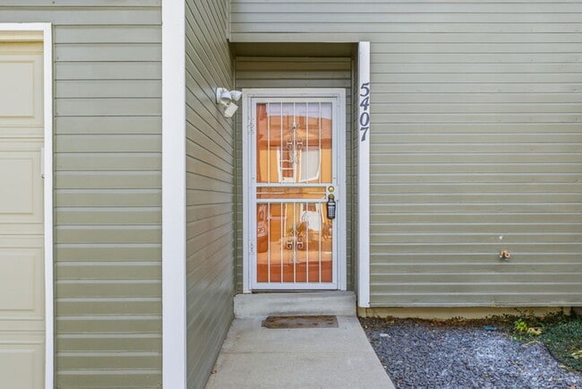 Building Photo - 5407 W 16th Ave