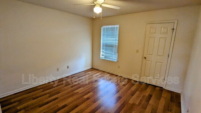 Foto del edificio - 220 Magnolia Plantation Ct