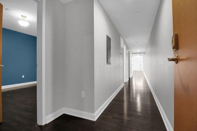 Foto del edificio - 100 E Gay St