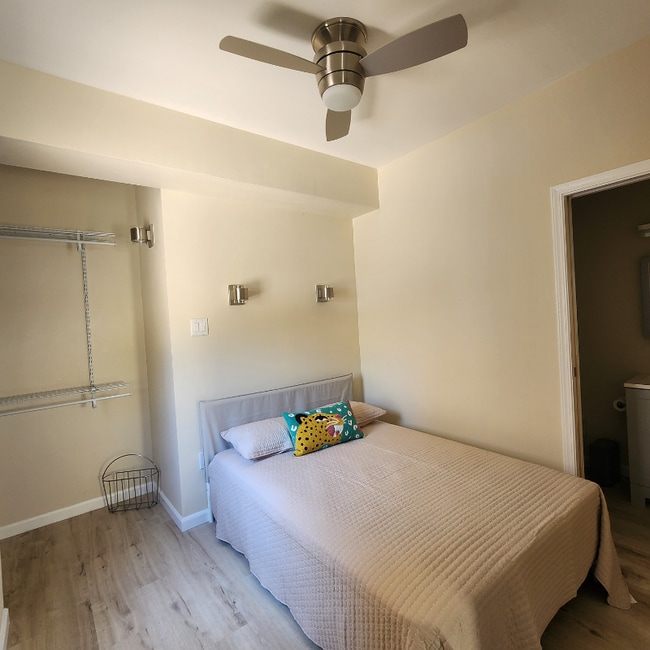 Foto del edificio - 1463 Lost Creek Rd