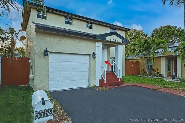 Foto del edificio - 5789 Woodland Point Dr