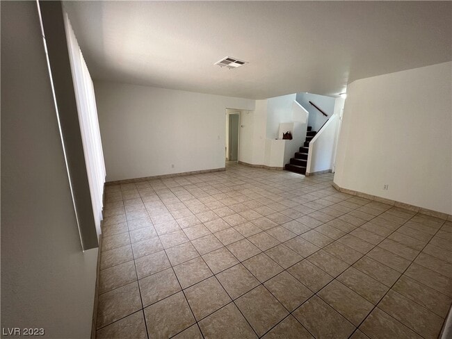Building Photo - 8313 Classic Villa Ct