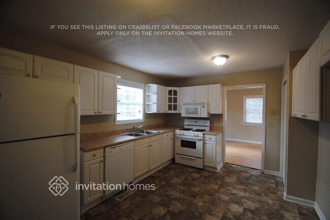 Building Photo - 505 Windward Way