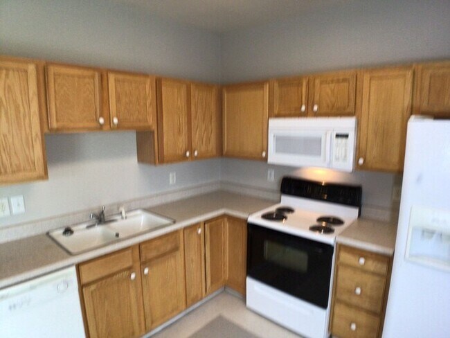 Building Photo - 1811 Winfield Park Dr