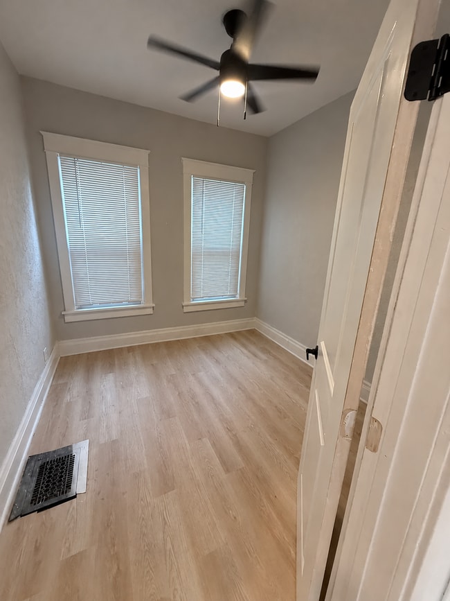 Building Photo - 3606 Highland Ave