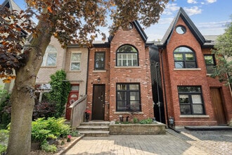Building Photo - 47 Marlborough Ave
