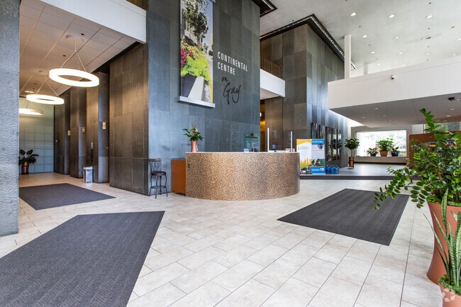 Interior Photo - Continental Tower