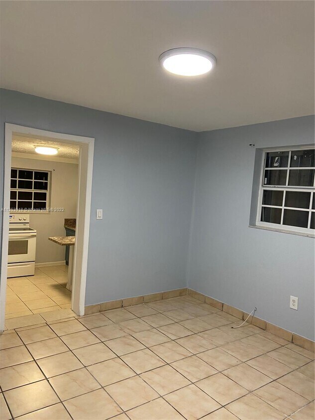 645 NW 2nd St Unit 2, Florida City, FL 33034 Apartment for Rent in