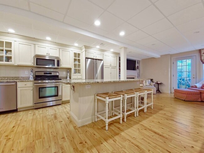 Foto del edificio - 111 Shore Dr