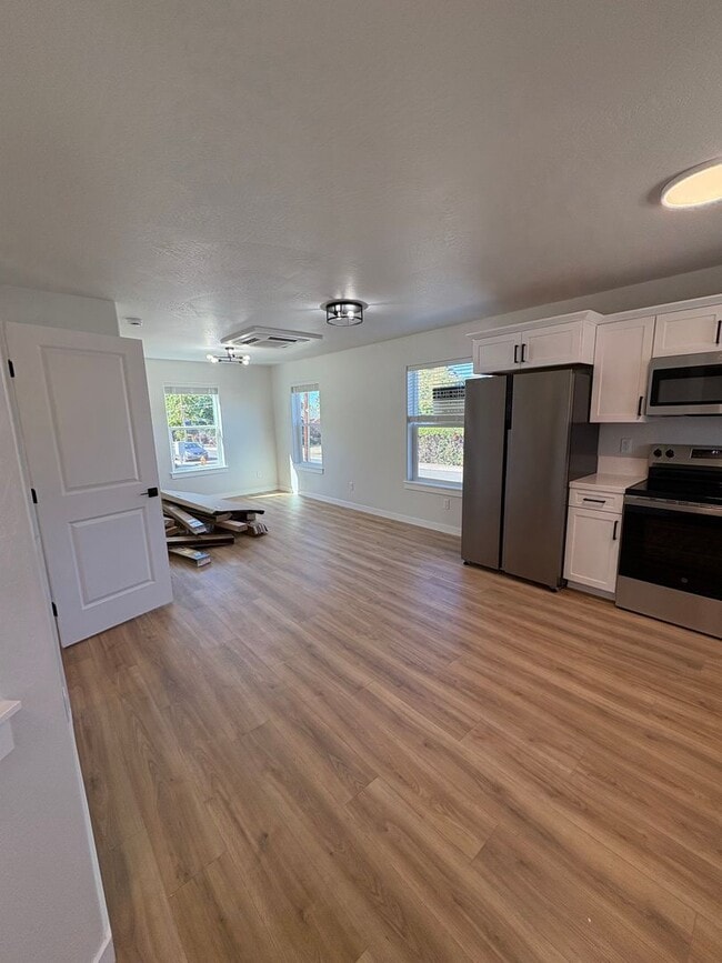 Building Photo - New Construction 3-bedroom, 2-bathroom tow...
