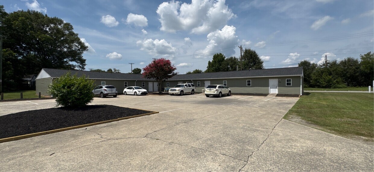 Foto principal - 1100 Cypress St