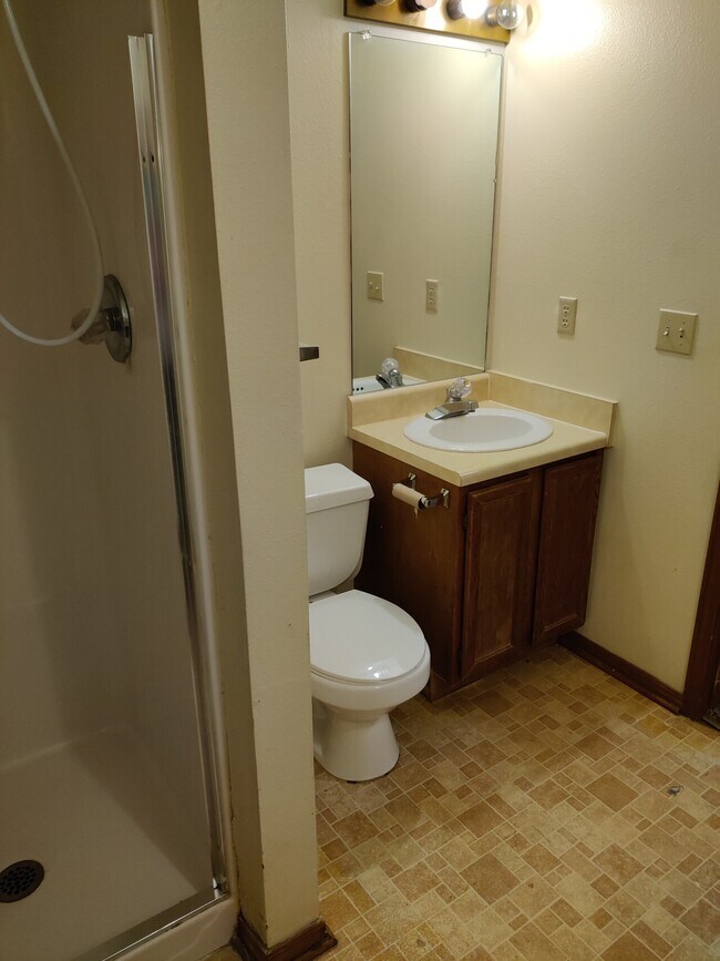 Building Photo - 9108 E Funston 67207