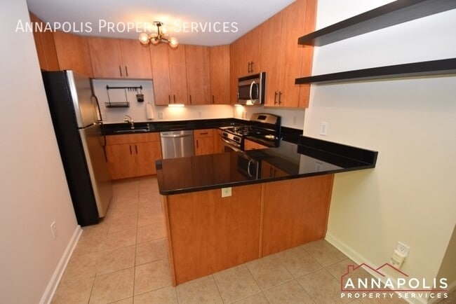 Foto del edificio - 1138 Cove Rd