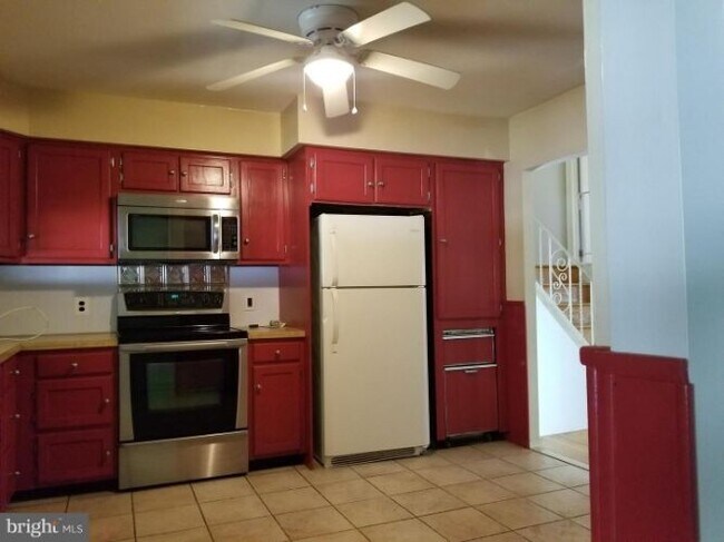 Building Photo - 113 Ramblewood Pkwy